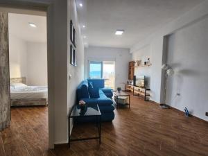 Imagen de la galería de Blue Sea View Apartment, en Sarandë