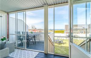 Balkón nebo terasa v ubytování 1 Bedroom Amazing Home In Köpingsvik