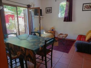 Χώρος καθιστικού στο Gites du Raby