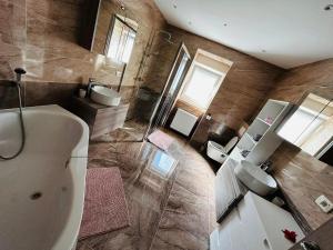 Koupelna v ubytování Apartmani LU&LO