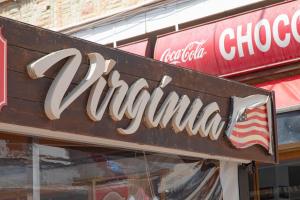 Certifikát, hodnocení, plakát nebo jiný dokument vystavený v ubytování Hostal Virginia
