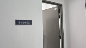 Kép New homestay Window to the Ocean 3Room2Bath 云海之窗 szállásáról Szandakanban a galériában