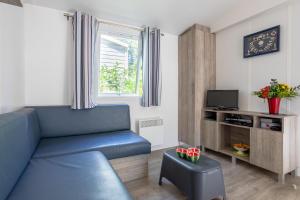 Gallery image of Mobil Home sur camping avec piscine in Saint-Jean-de-Monts