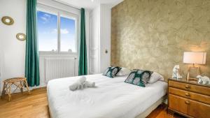 Zdjęcie z galerii obiektu HOMEY COLOC GATSBY - New, parking gratuit, proche gare, Balcons privés, Établissement élégant et moderne w mieście Ville-la-Grand