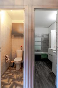 Et badeværelse på Eden Lac et Montagnes + 24 billeder