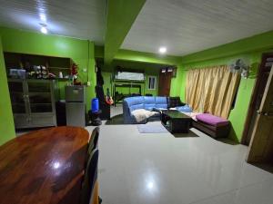 Φωτογραφία από το άλμπουμ του ZevZev Transient House σε Banaue