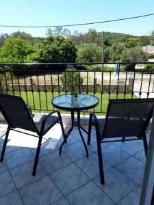 Imagine din galeria proprietății NIKOS DIMAS STUDIOS în Parga