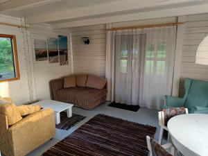 Gallery image of Cosy Holiday Home with sauna for family vacation in Karepa