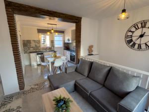 Kuchyň nebo kuchyňský kout v ubytování Casa en Torrox, España + 10 fotografií