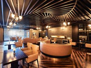 Posezení v ubytování Fairmont Bab Al Bahr