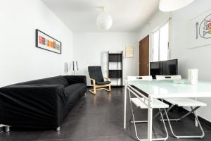 Posedenie v ubytovaní FUN BUILDING FLATS by HOMEABOUT