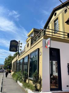 Budova, kde se aparthotel nachází