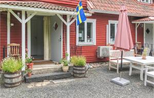 Budova, kde se apartmán nachází + 28 fotografií