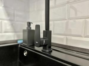 Kuchyňa alebo kuchynka v ubytovaní Standard Apartment by Hi5 - Rákóczi 23 Studio
