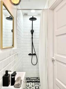 Kúpeľňa v ubytovaní Standard Apartment by Hi5 - Rákóczi 23 Studio