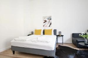 Posteľ alebo postele v izbe v ubytovaní Standard Apartment by Hi5 - Rákóczi 23 Studio