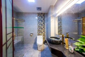 Hongfu Villa - Zhangjiajie National Forest Park West Gate的一间浴室
