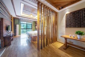 Hongfu Villa - Zhangjiajie National Forest Park West Gate的休息区