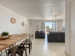 Posedenie v ubytovaní Holiday Home Salins I by Interhome + 19 fotografií