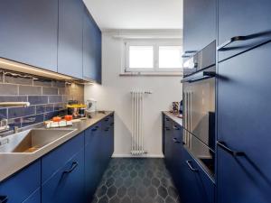 Dapur atau dapur kecil di Apartment Parkareal - Utoring-47 by Interhome