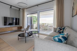 TV i/ili zabavni centar u objektu Borik Residence 2024