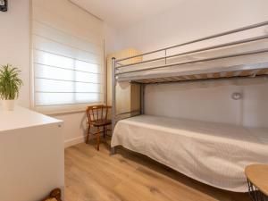 Posteľ alebo postele v izbe v ubytovaní Apartment Mirror by Interhome