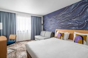 Postel nebo postele na pokoji v ubytování Novotel Paris Charenton le Pont