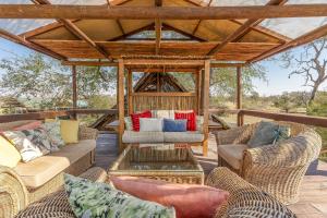 Posezení v ubytování Buffelshoek Tented Camp
