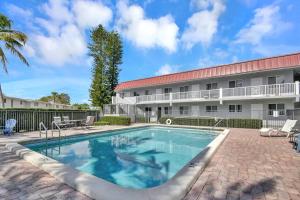 Fotografie z fotogalerie ubytování Stylish Hideaway Pool Downtown Boca v destinaci Boca Raton