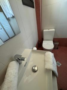 Koupelna v ubytování Possidi Hiliadou Boutique Resort