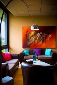 Predel za sedenje v nastanitvi BRIT HOTEL - RESTAURANT Saint-Brieuc Langueux