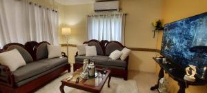 Posezení v ubytování Increible Casa Con Piscina!