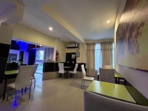 Kuchyň nebo kuchyňský kout v ubytování Hotel Lua