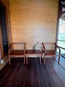 Kalamoana House的休息区