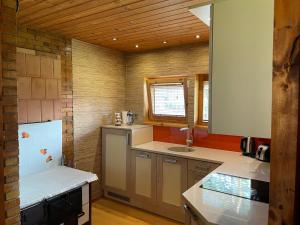 Kuru şehrindeki Petsi suvila tesisine ait fotoğraf galerisinden bir görsel