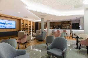Posezení v ubytování Brit Hotel Paris Orly Rungis