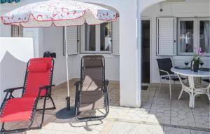 Patio alebo iná vonkajšia časť ubytovania 1 Bedroom Nice Apartment In Torrevieja