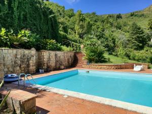 Bazén v ubytování Villa Pantano nebo v jeho okolí
