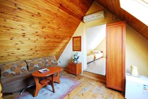 Postel nebo postele na pokoji v ubytování Adonis + 23 fotografií