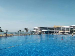 Πισίνα στο ή κοντά στο Villa Oceanami 3 phòng ngủ giá tốt