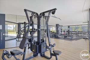 Фитнес-центр и/или тренажеры в ViVi Homes - Aura Pool, Sauna, Spa, Gym & Sea View