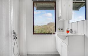 Fotografie z fotogalerie ubytování Holiday Home Nordvangsvej With Fireplace And Shower v destinaci Rygård Strand