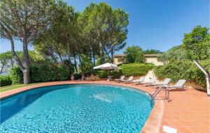 The swimming pool at or close to Villa Caterina Még 32 kép