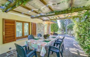 A garden outside Villa Caterina