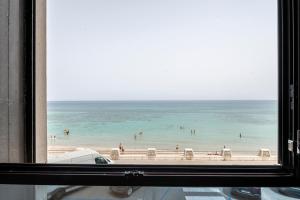 Γενική θέα στη θάλασσα ή θέα στη θάλασσα από  αυτό το διαμέρισμα