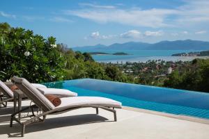 Příroda nedaleko vily