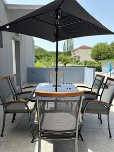 Balkón nebo terasa v ubytování Apartman Natura