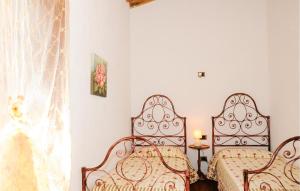 A bed or beds in a room at Vigna Dante