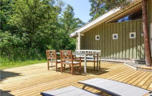 Fotografie z fotogalerie ubytování Nice Home In Nexø With Wifi v destinaci Neksø + 20 fotografií