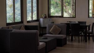 Damar Langit Resort休息區
